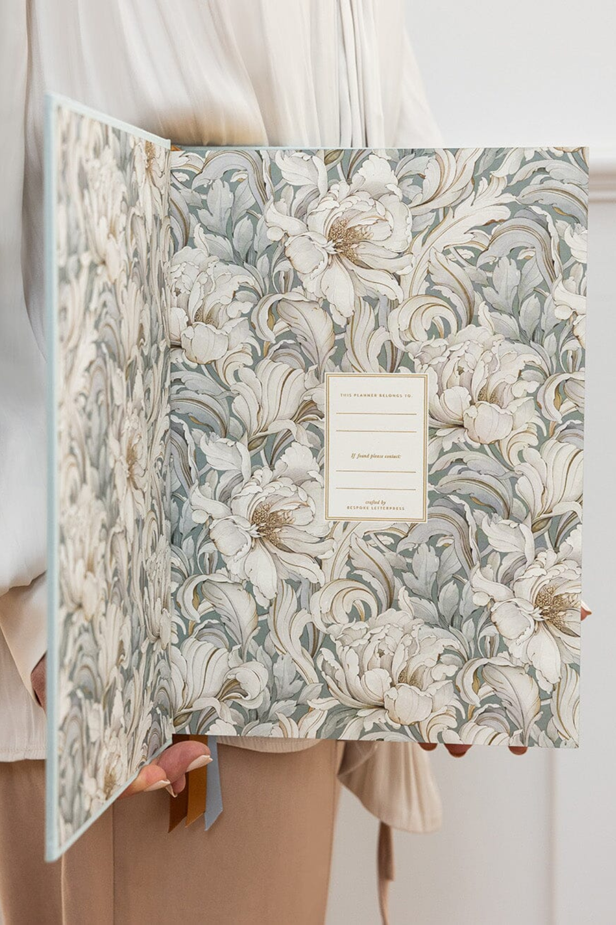 2027 Desktop A4 Planner Belvedere