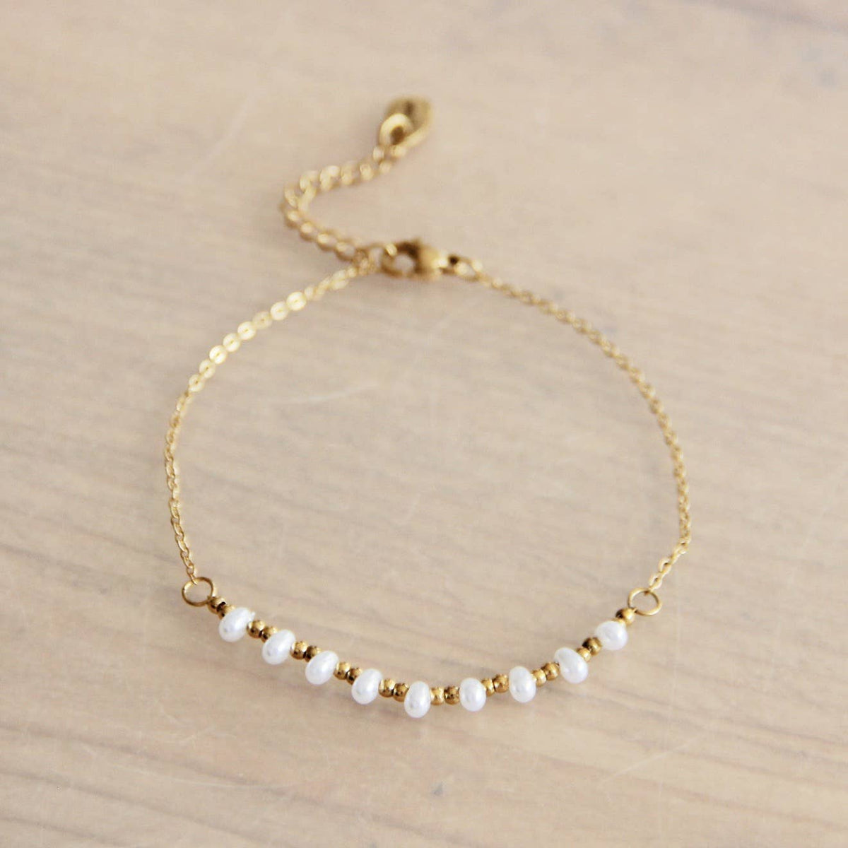 Fine Bracelet with Mini Pearls and Beads