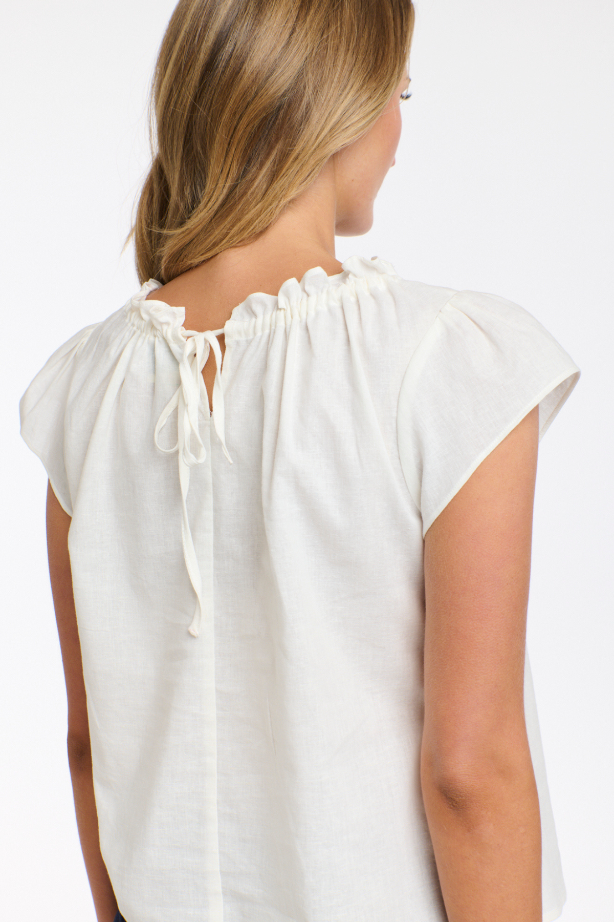Frida Top Antique White