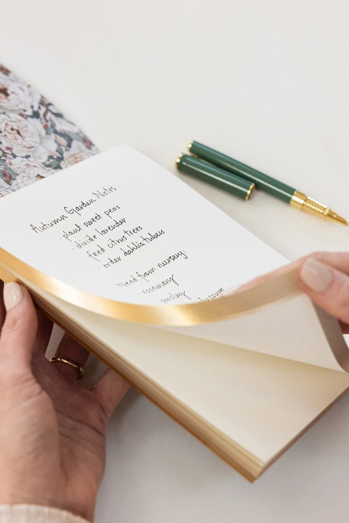 Heritage Roses Notepad Desktop Jotter