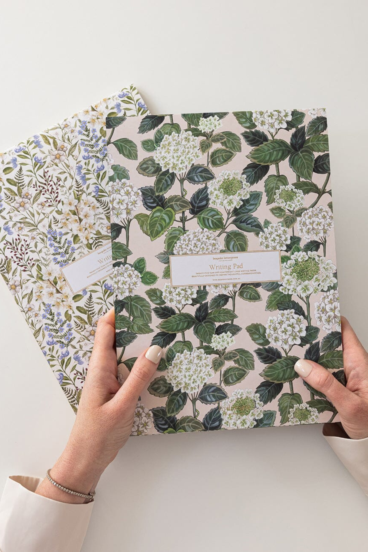 Hydrangea A4 Writing Pad