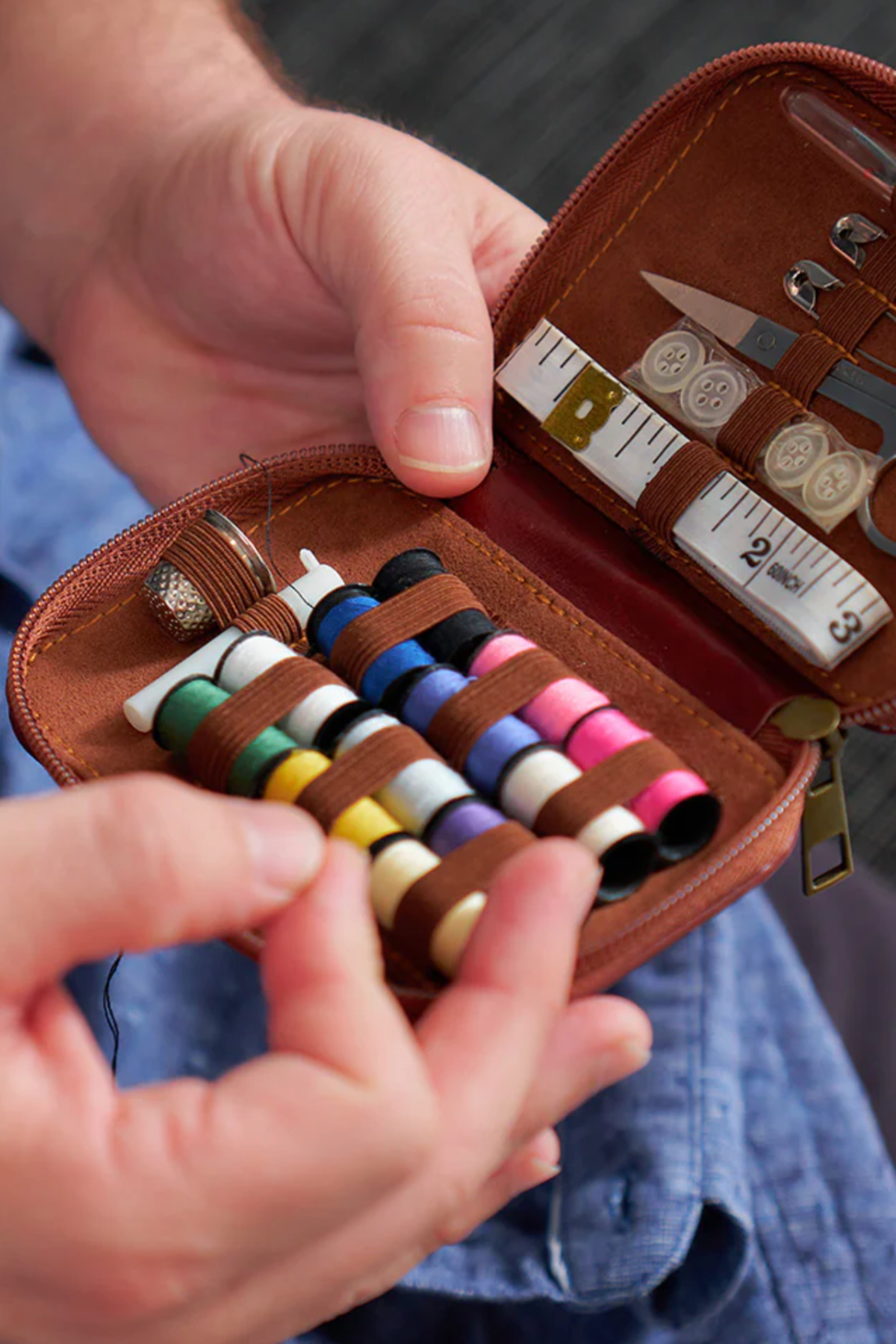 Gentlemans Sewing Kit