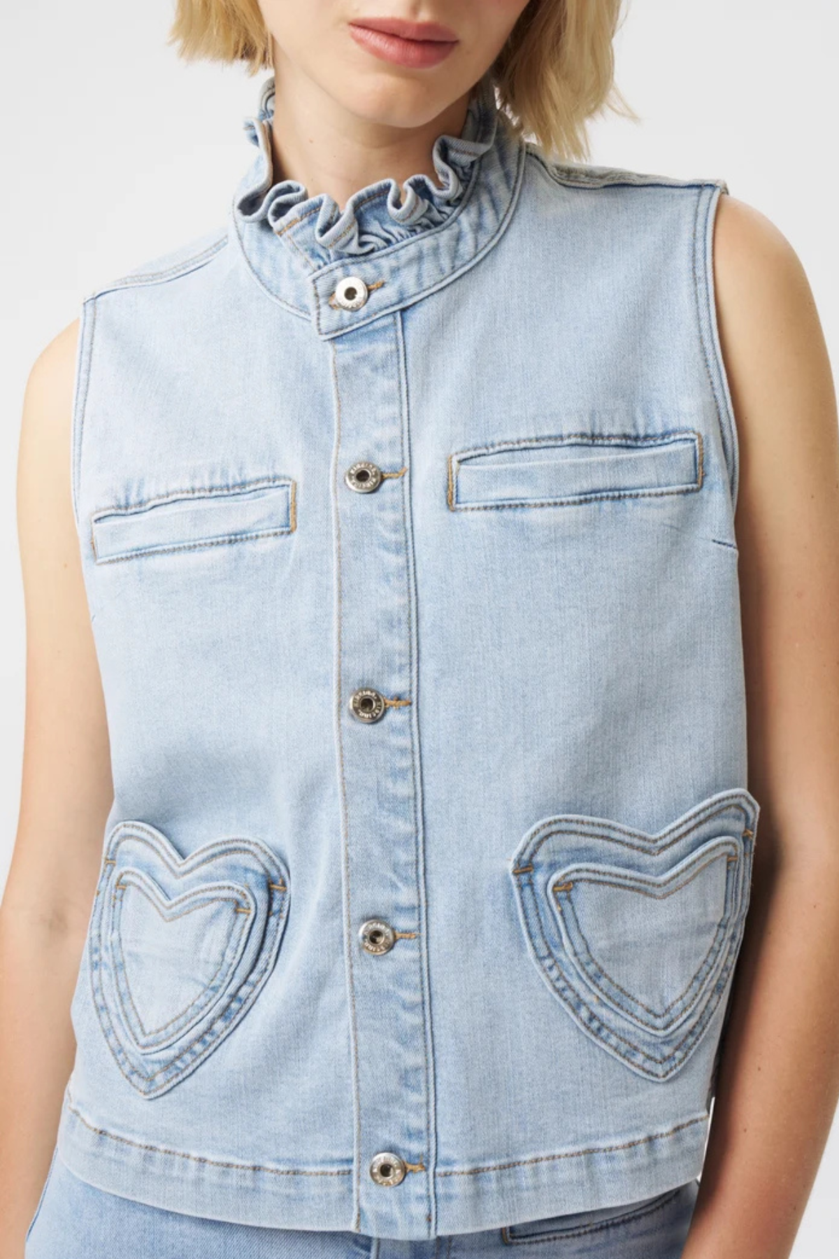 Amy Vest Sky Blue