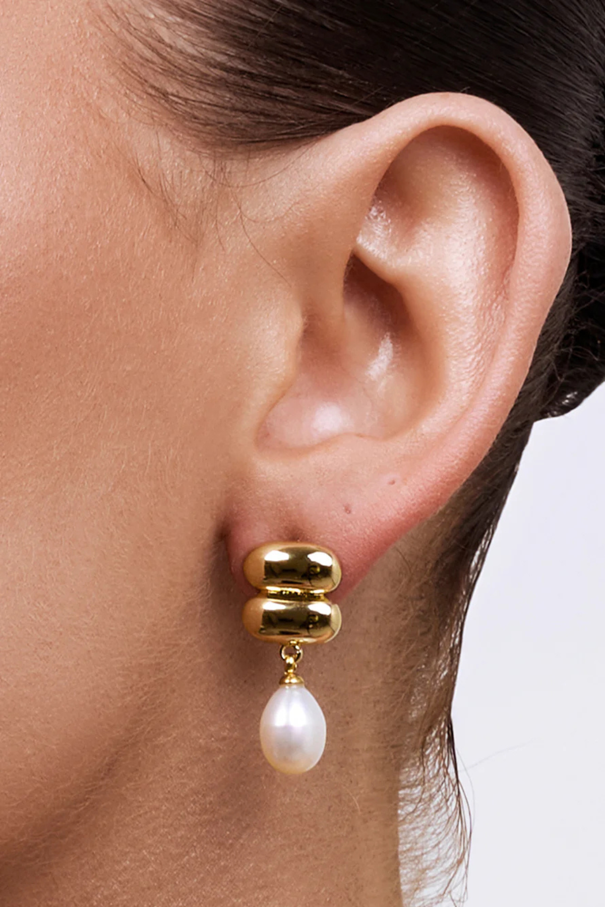 Heidi Gold Pearl Earring
