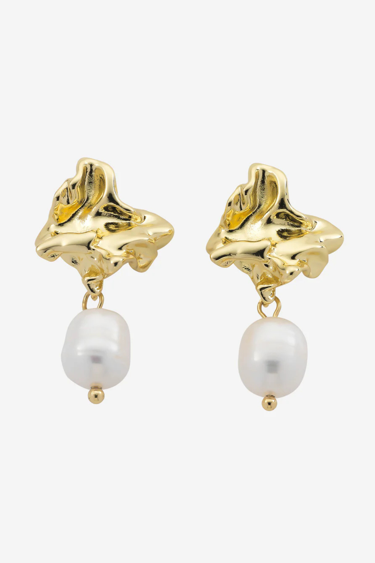 Waverley Gold Pearl Earring