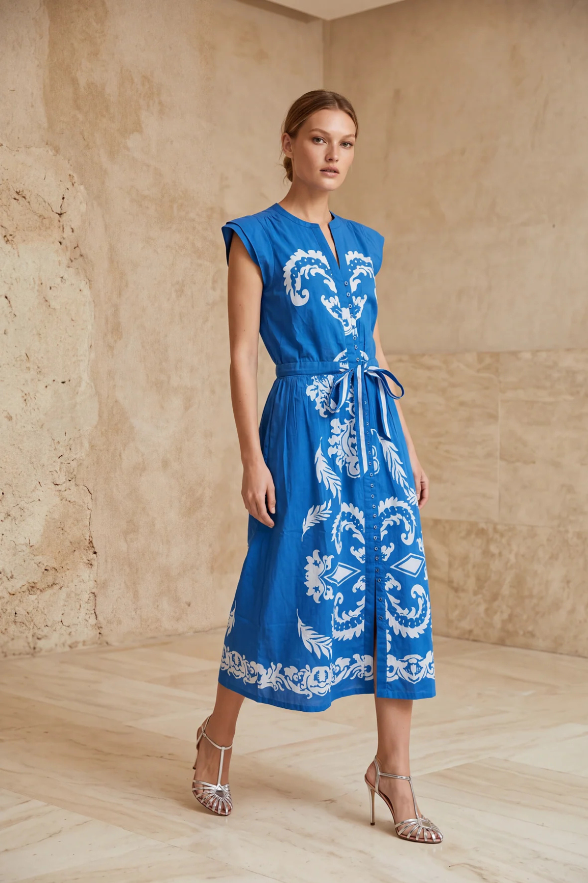 Daisy Boo Cotton Midi Capri Blue