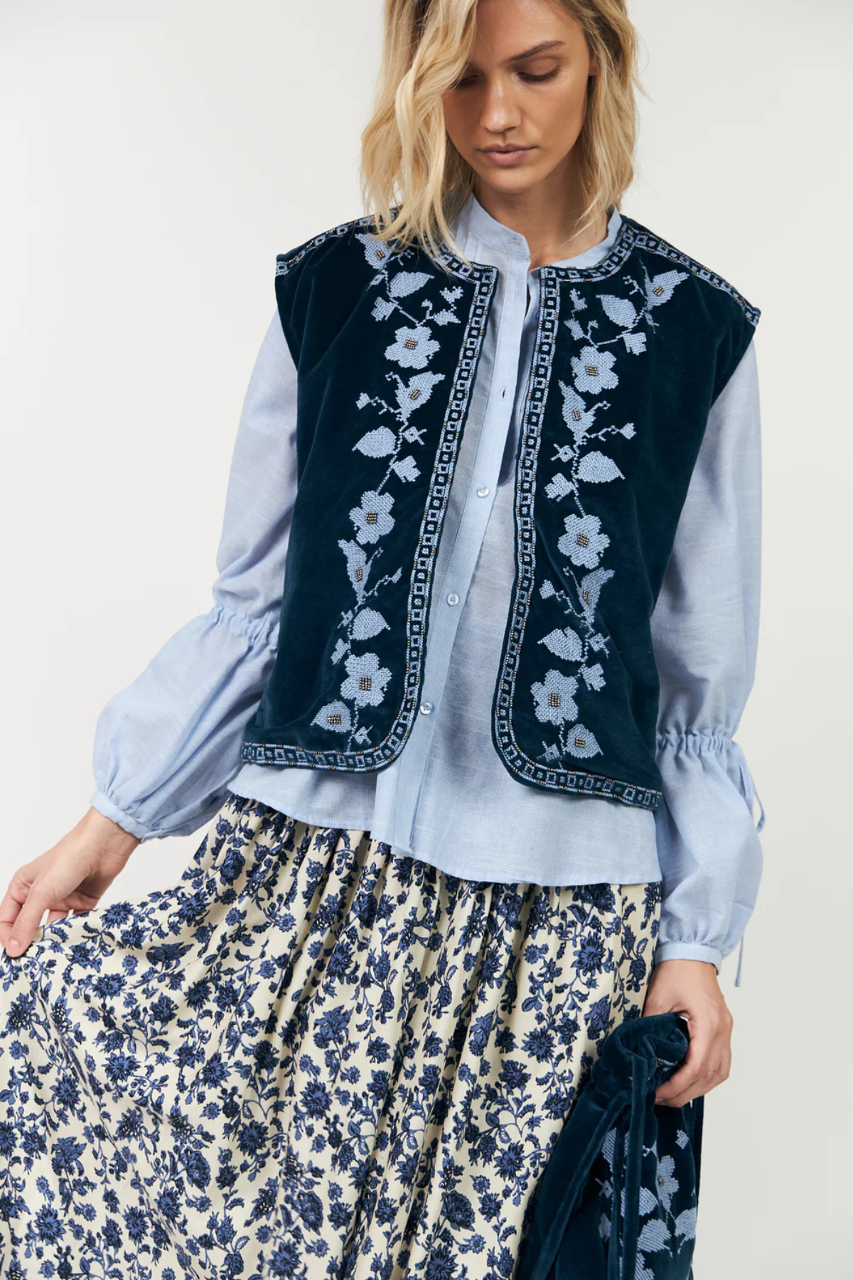 Bin Vest Blue