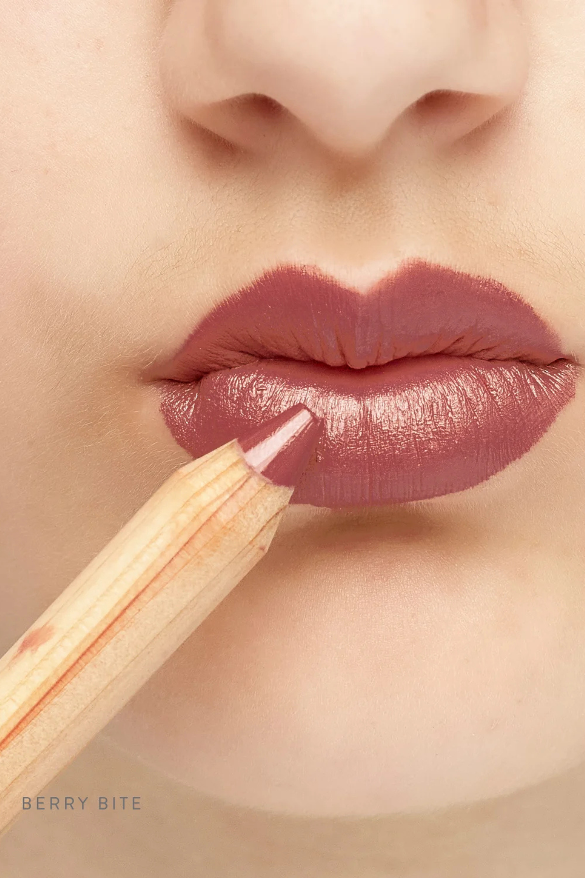 Natural Lipstick Crayon in Berry Bite