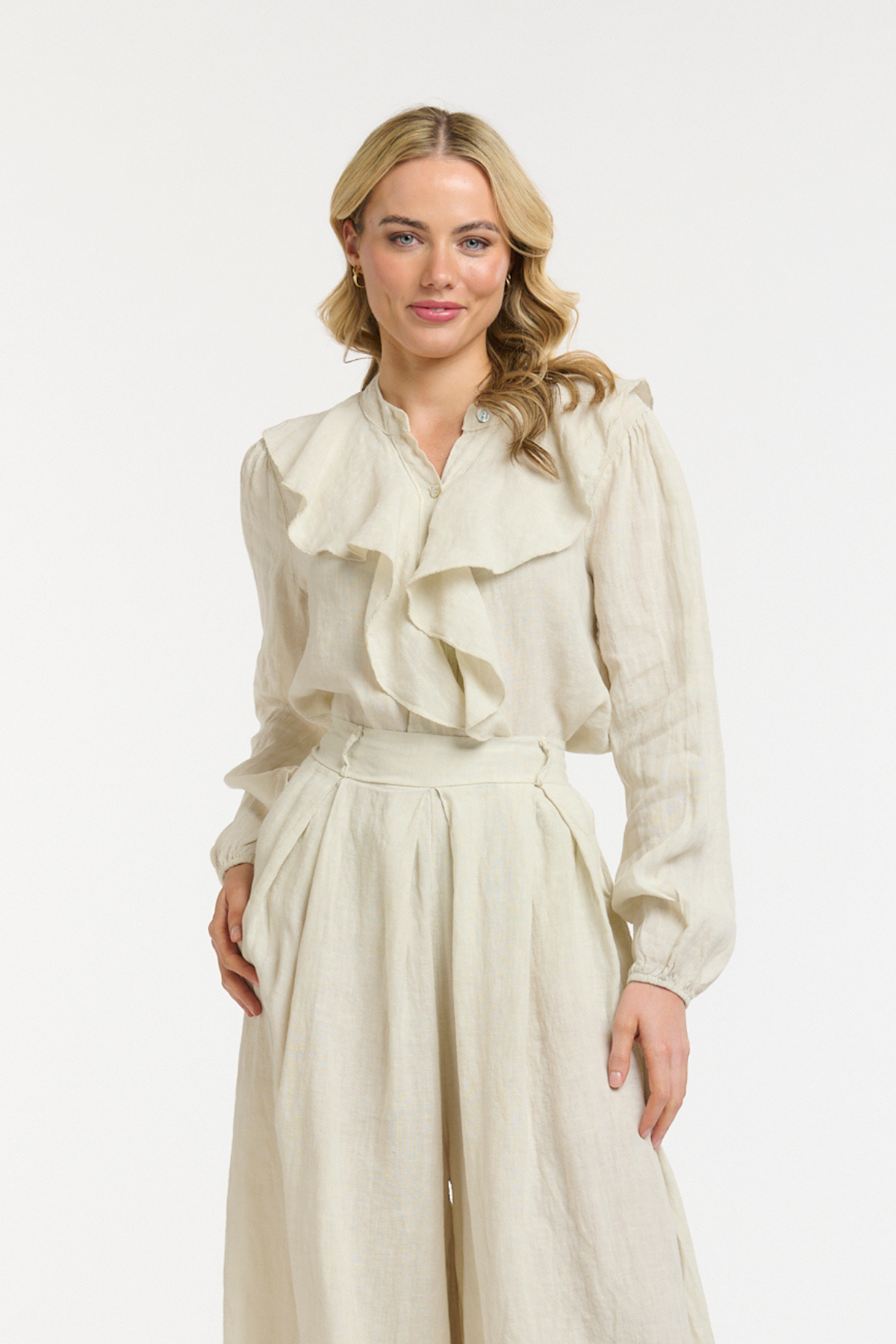 Linen Ruffle Blouse Sand