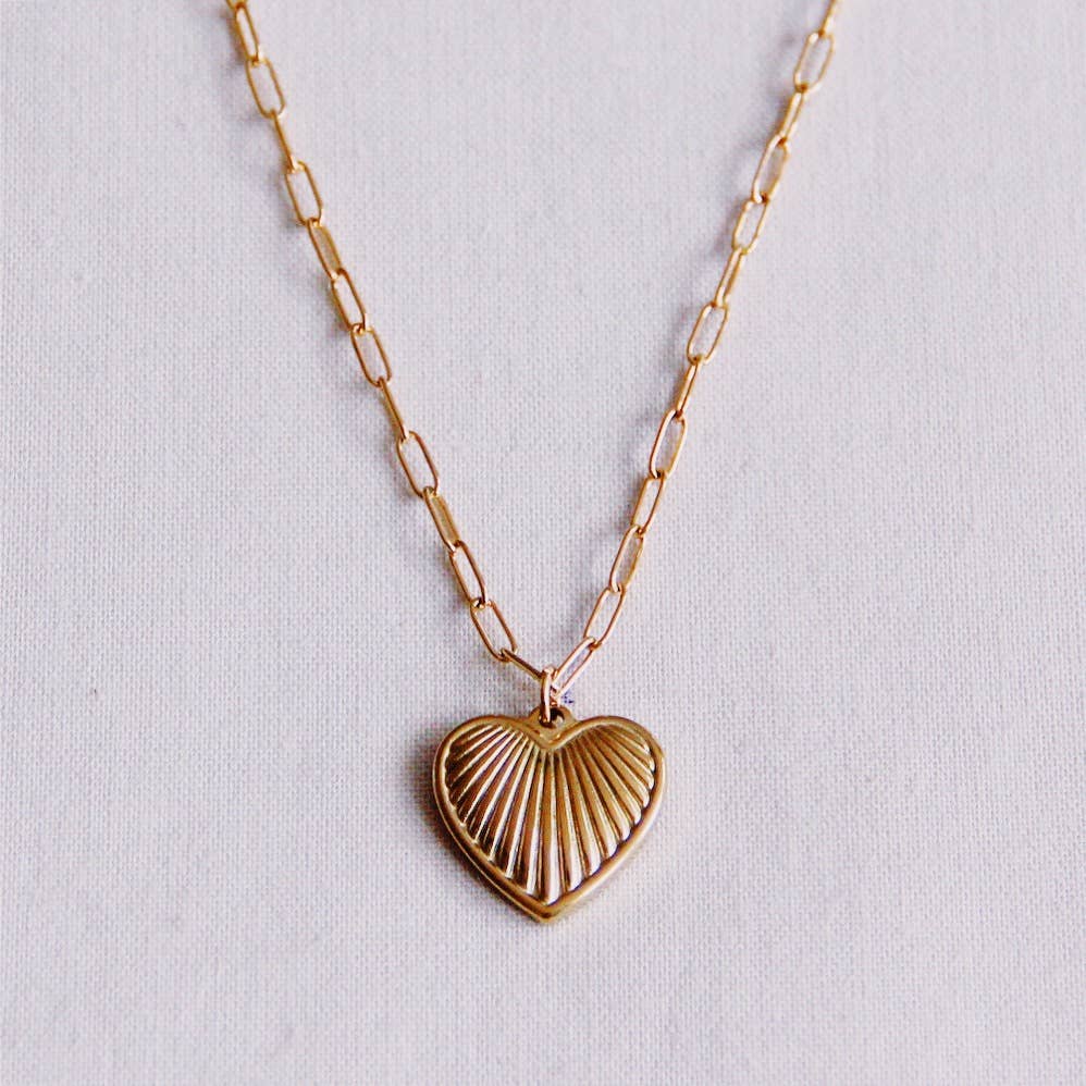 D-chain Heart Necklace