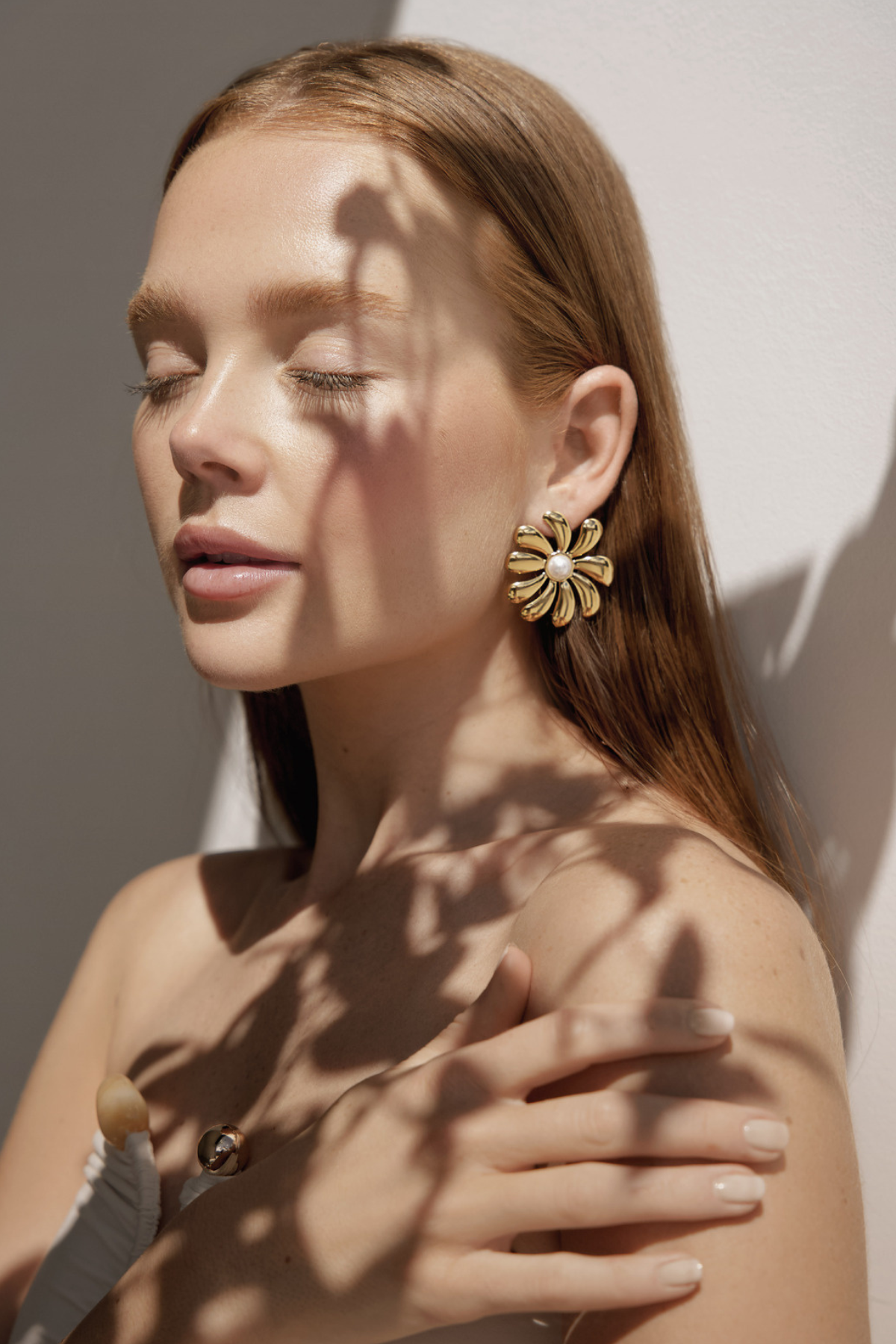 Vela Earring Gold