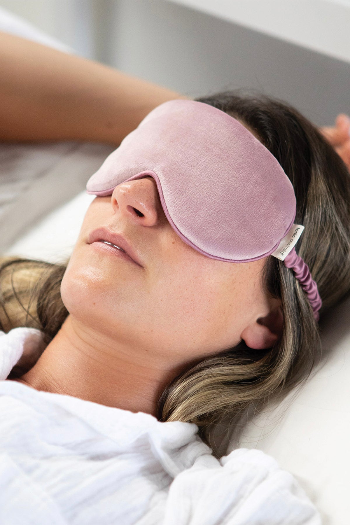 Luxe Velvet Eye Mask Musk