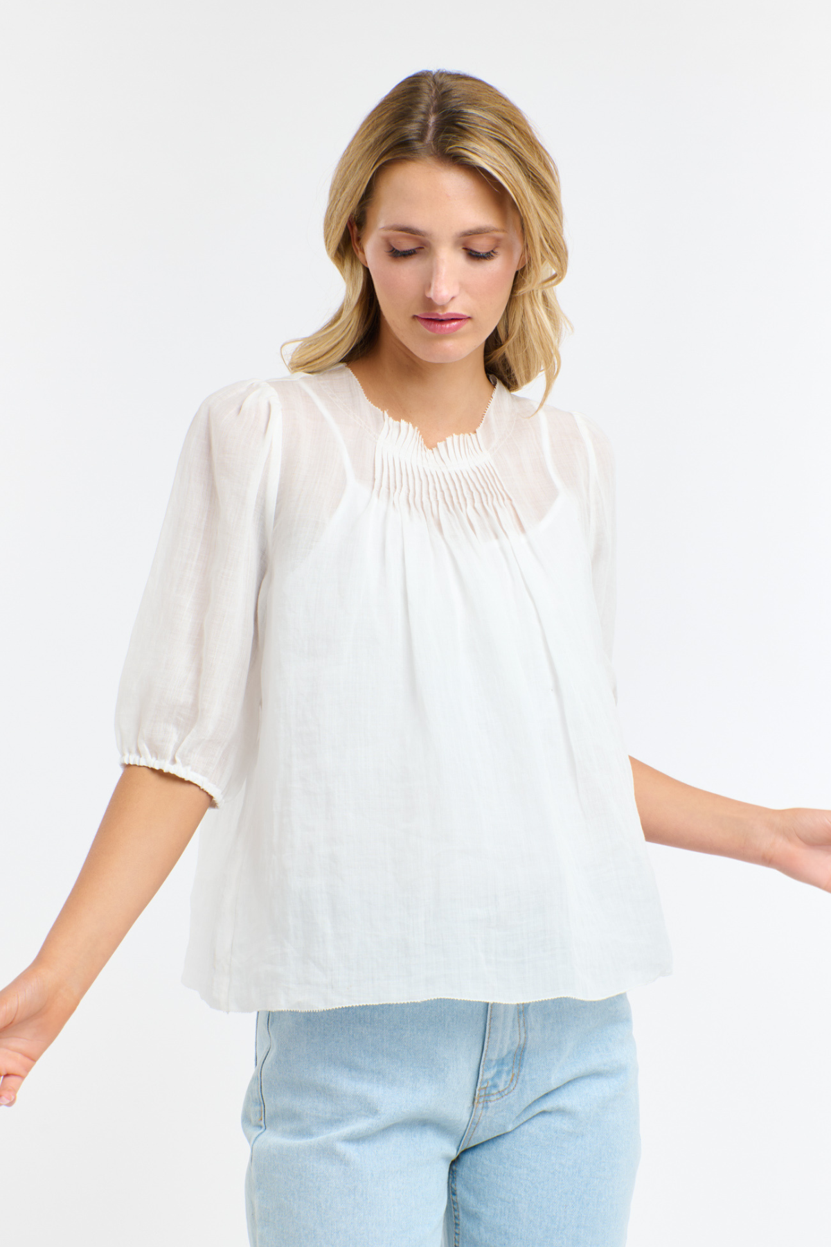 Ariel Pintuck Blouse White