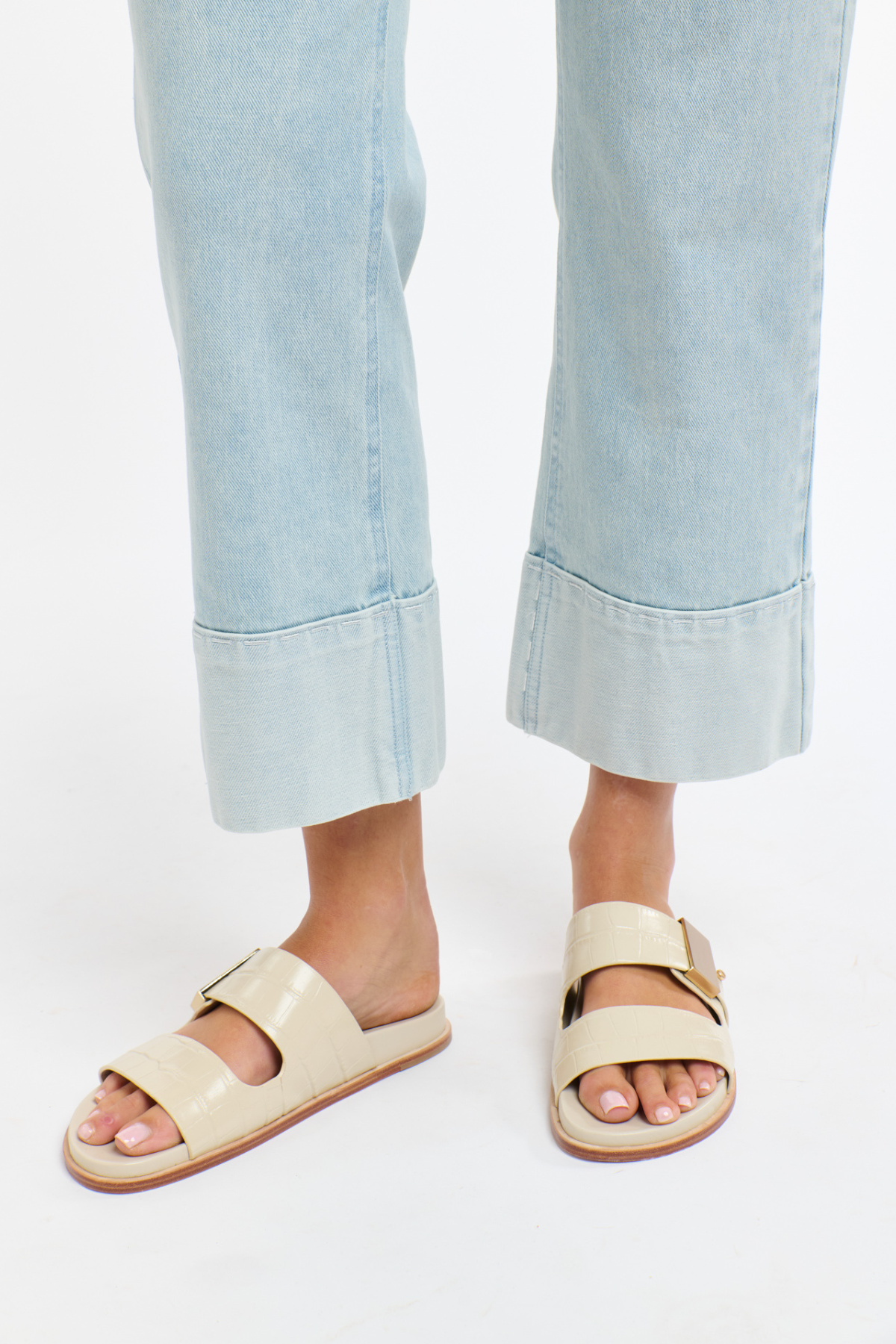 Romy Stitch Jeans Light Wash