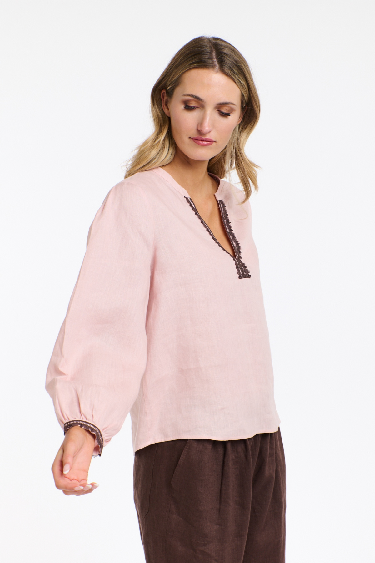 Anika Embroidered Linen Blouse Pink