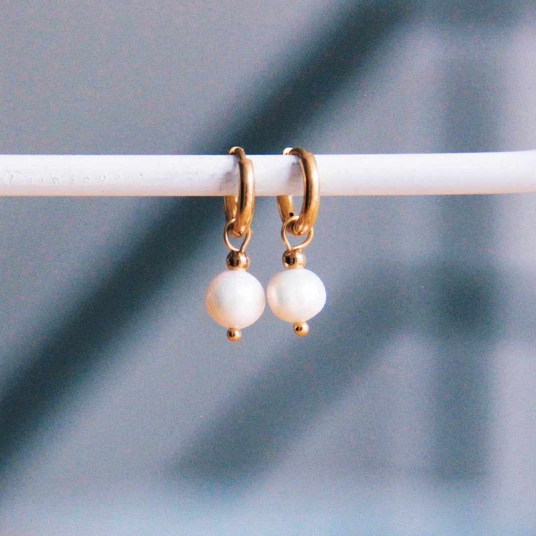 Freshwater Pearl Drop Earring Hoop