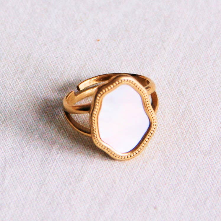 Statement Mother of Pearl Ring