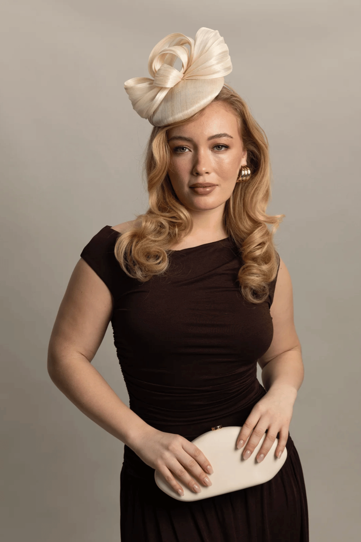 Chantelle Fascinator in Natural Beige