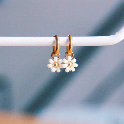 Hoop Earrings Daisy Flower