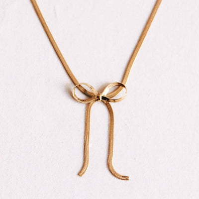 Snake Chain Bow Necklace