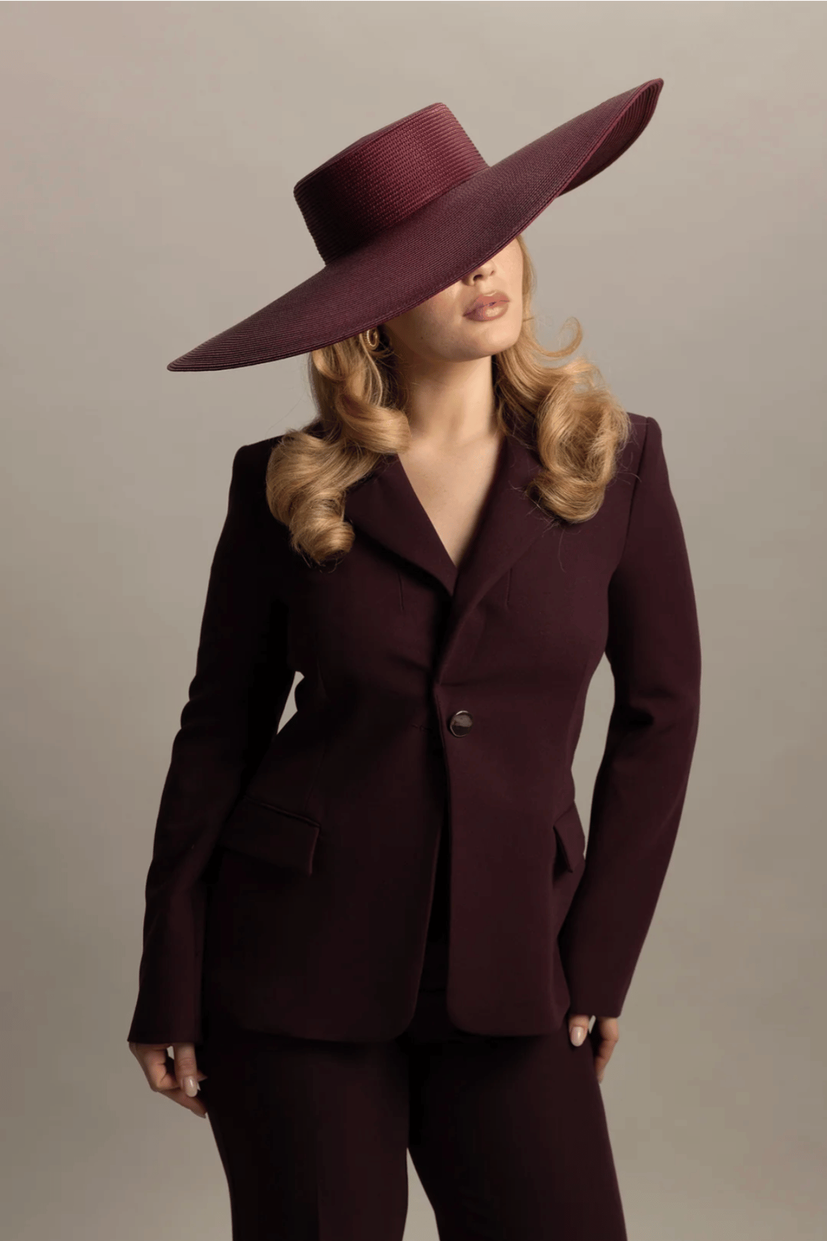 Savannah Boater in Burgundy