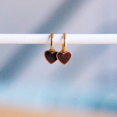 Hoop Earrings with Mini Heart Aubergine