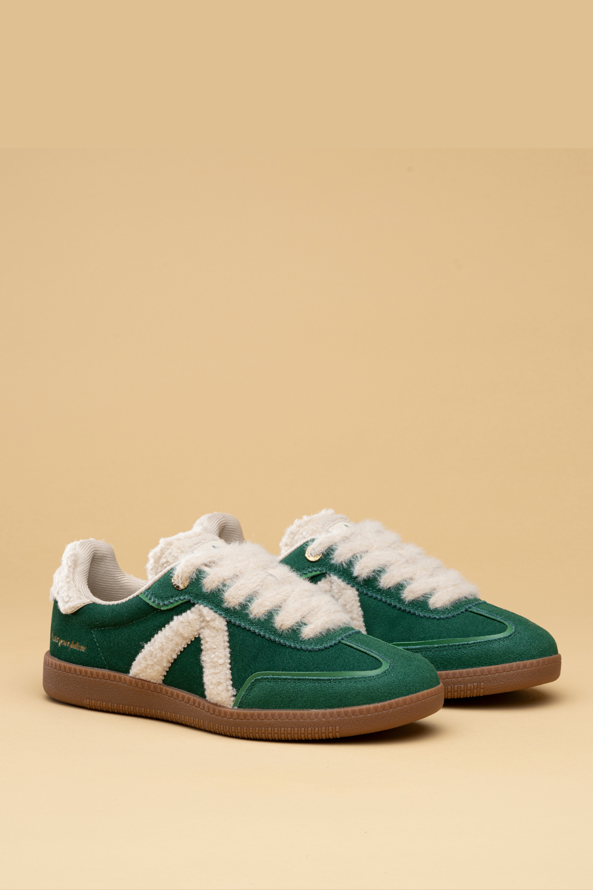 Elite Classic Green Cream Sherpa