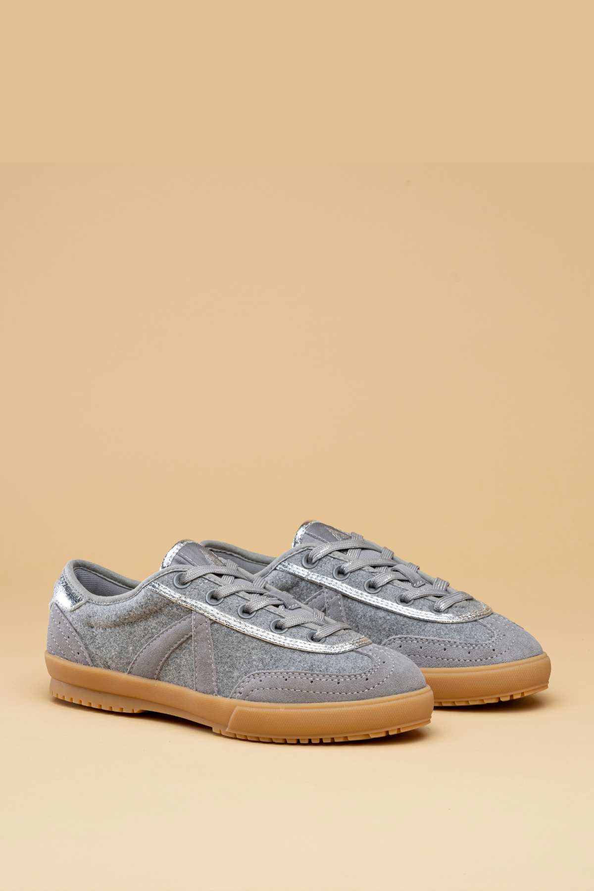 Swing Sneaker Silver