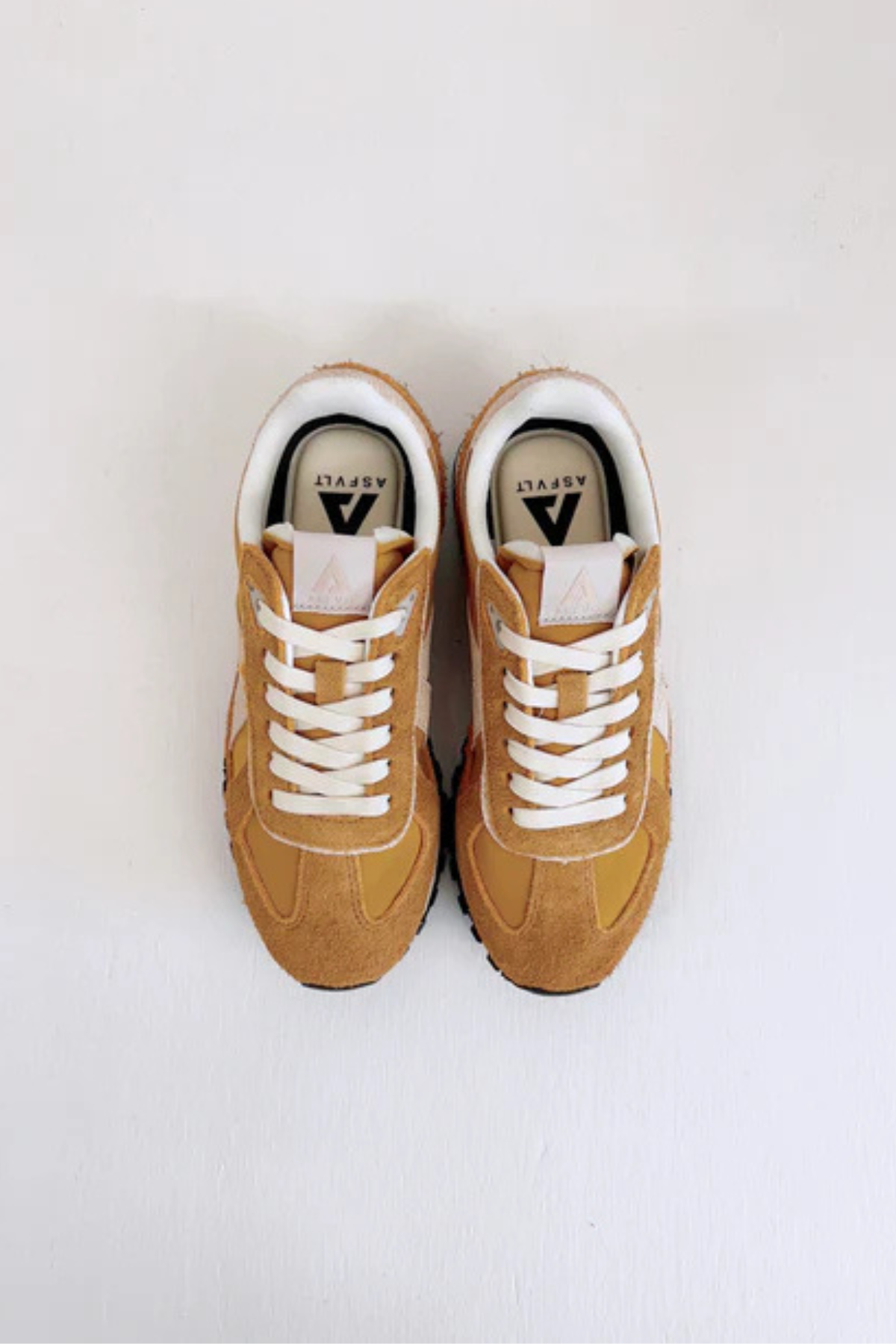 Gate Sneaker Oak Snake Gold