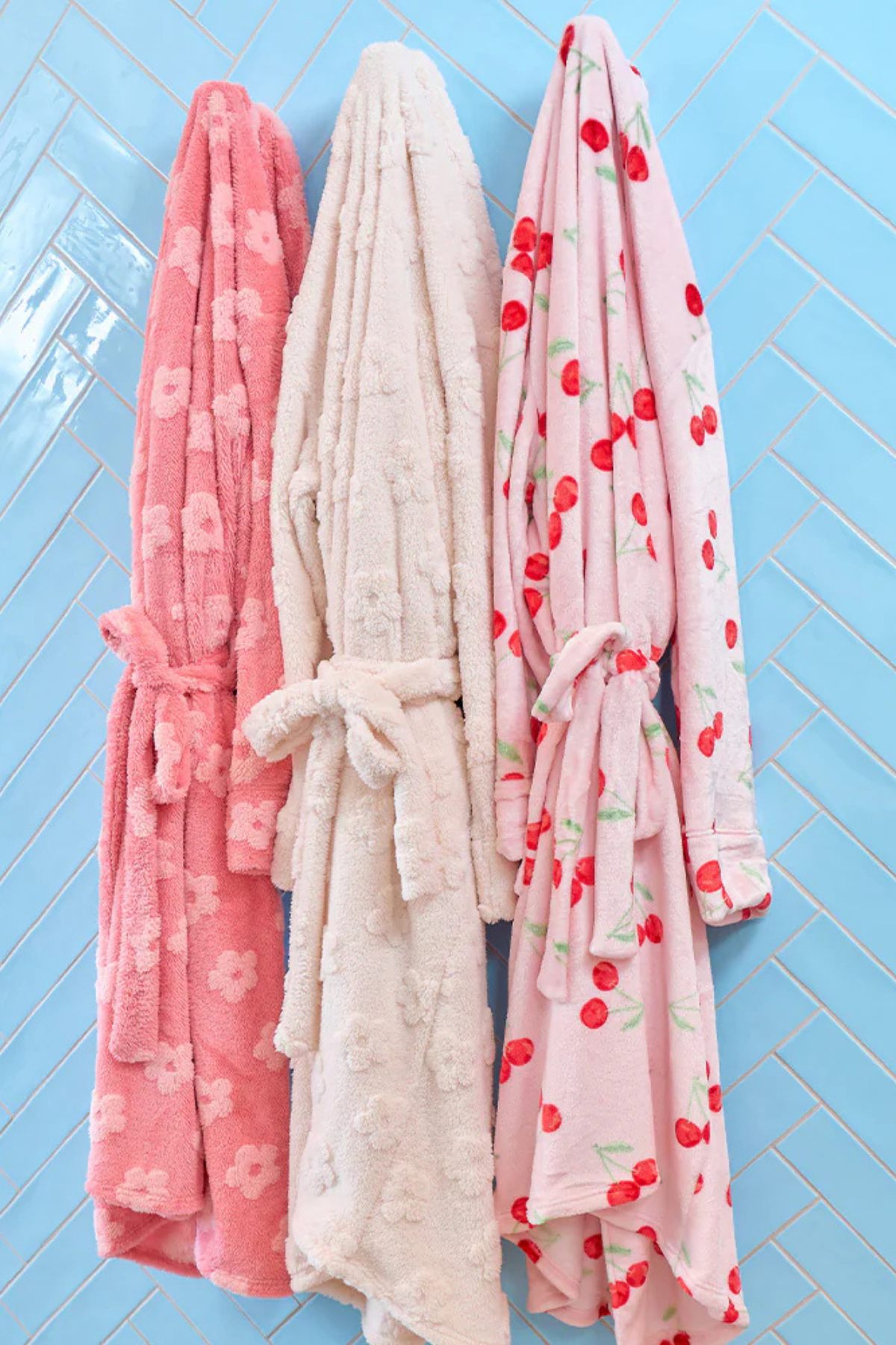 Bath Robe Cosy Luxe Embossed Flower Cream