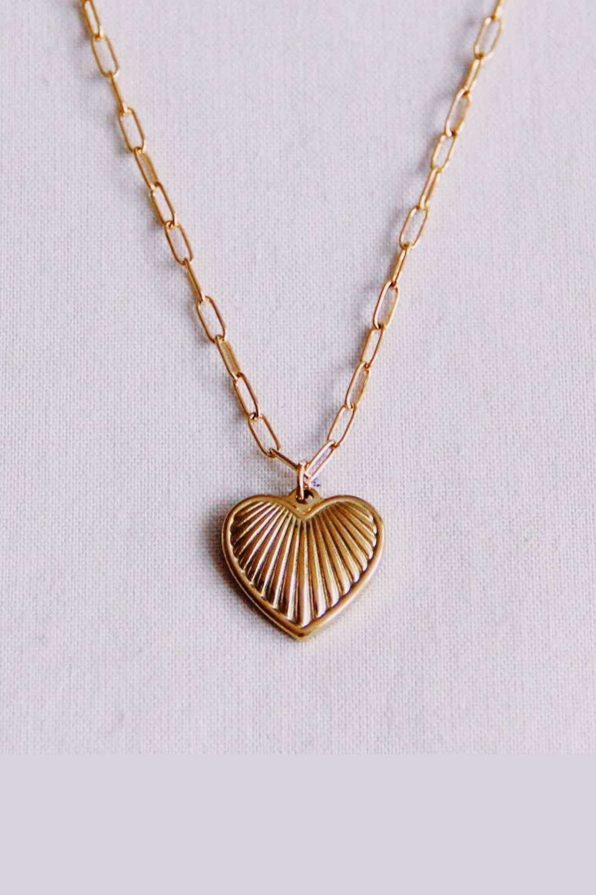 D-chain Heart Necklace
