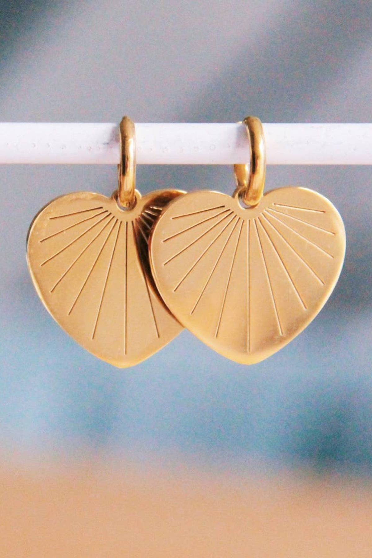 Fantasy Heart Earring