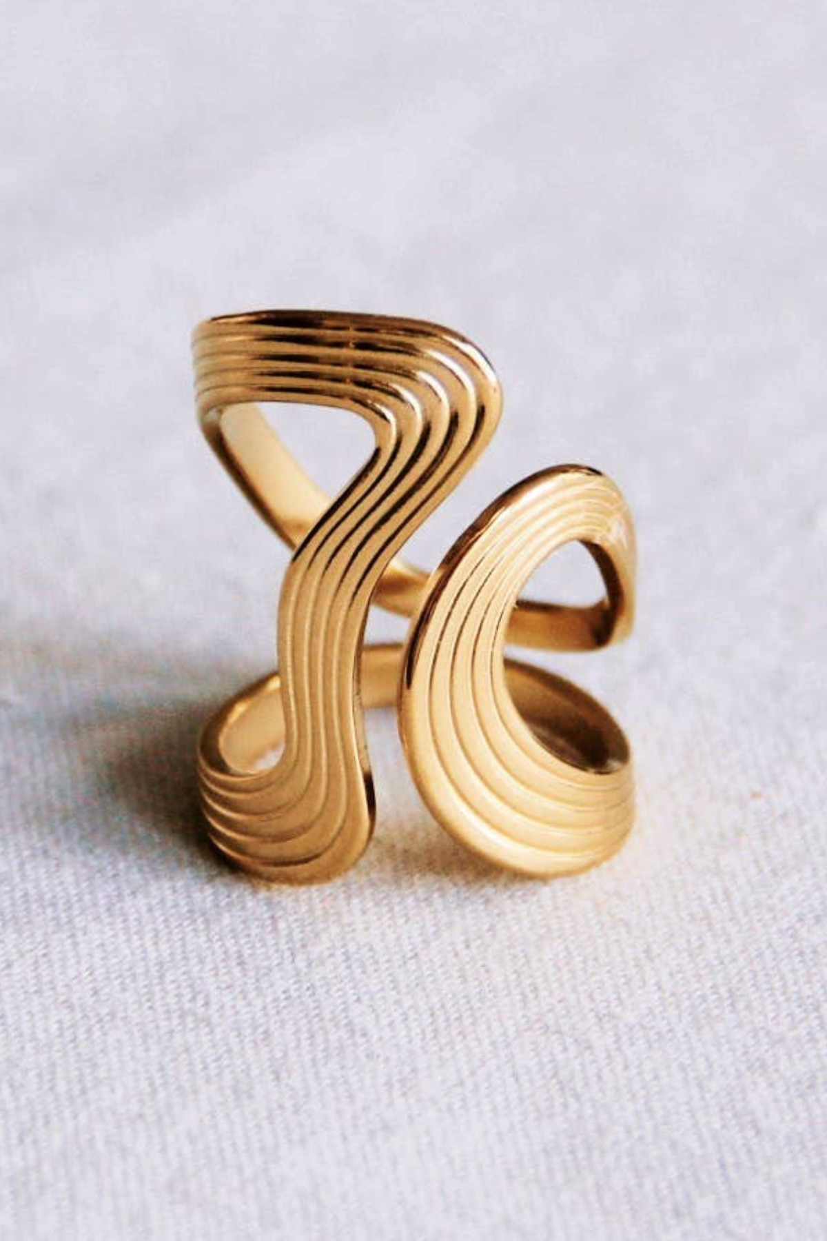 Statement Retro Gold Ring