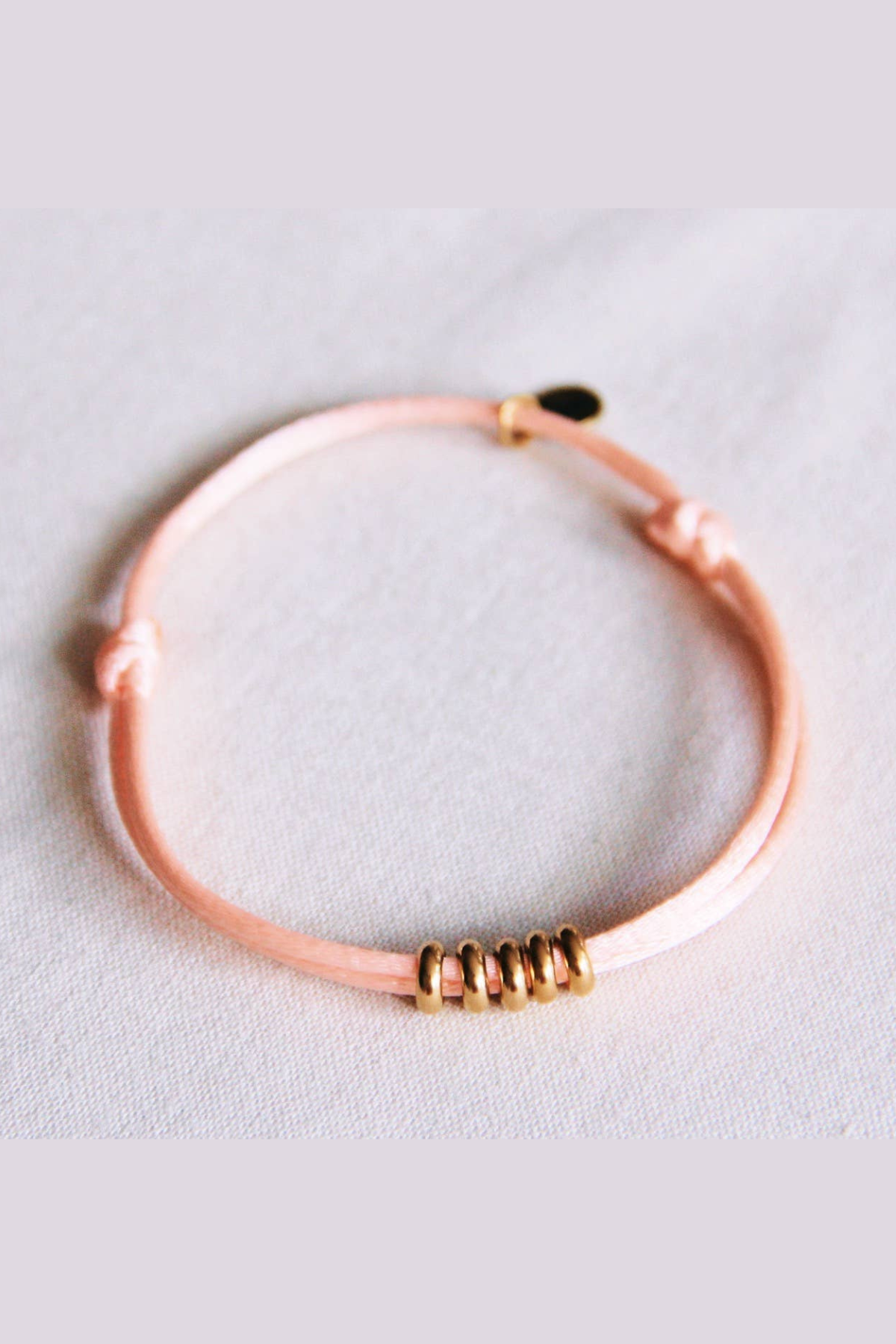 Satin Ring Charms Bracelet Salmon