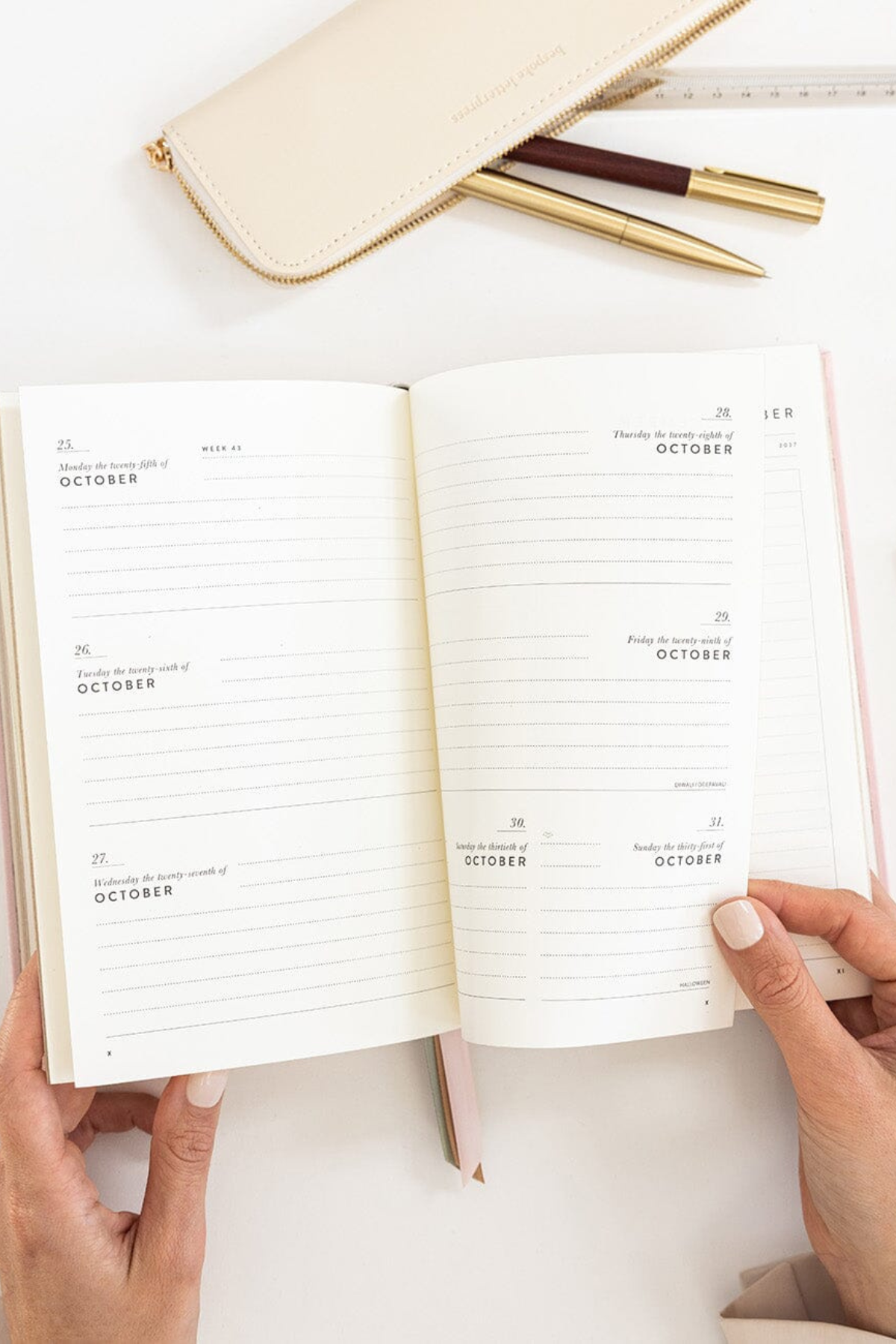 2027 Petite Planner Primrose