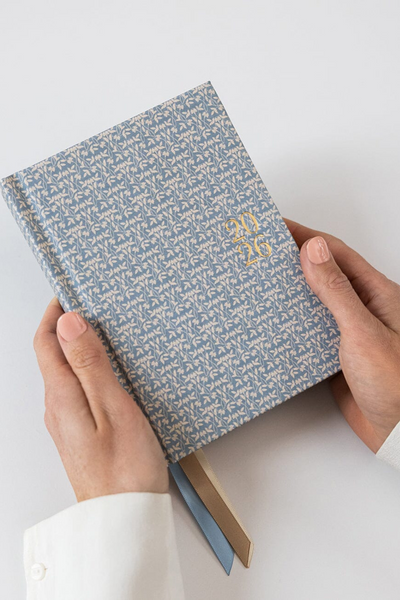 2026 Day to a Page Linen Bound Planner