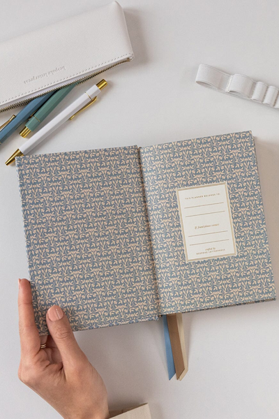 2026 Day to a Page Linen Bound Planner