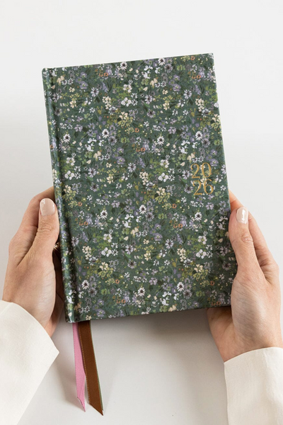 2026 Petite Linen Bound Planner