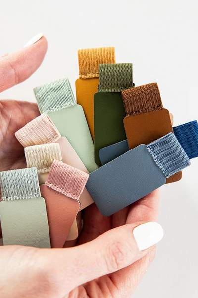 Adhesive Rectangle Pen Loop Olive Green
