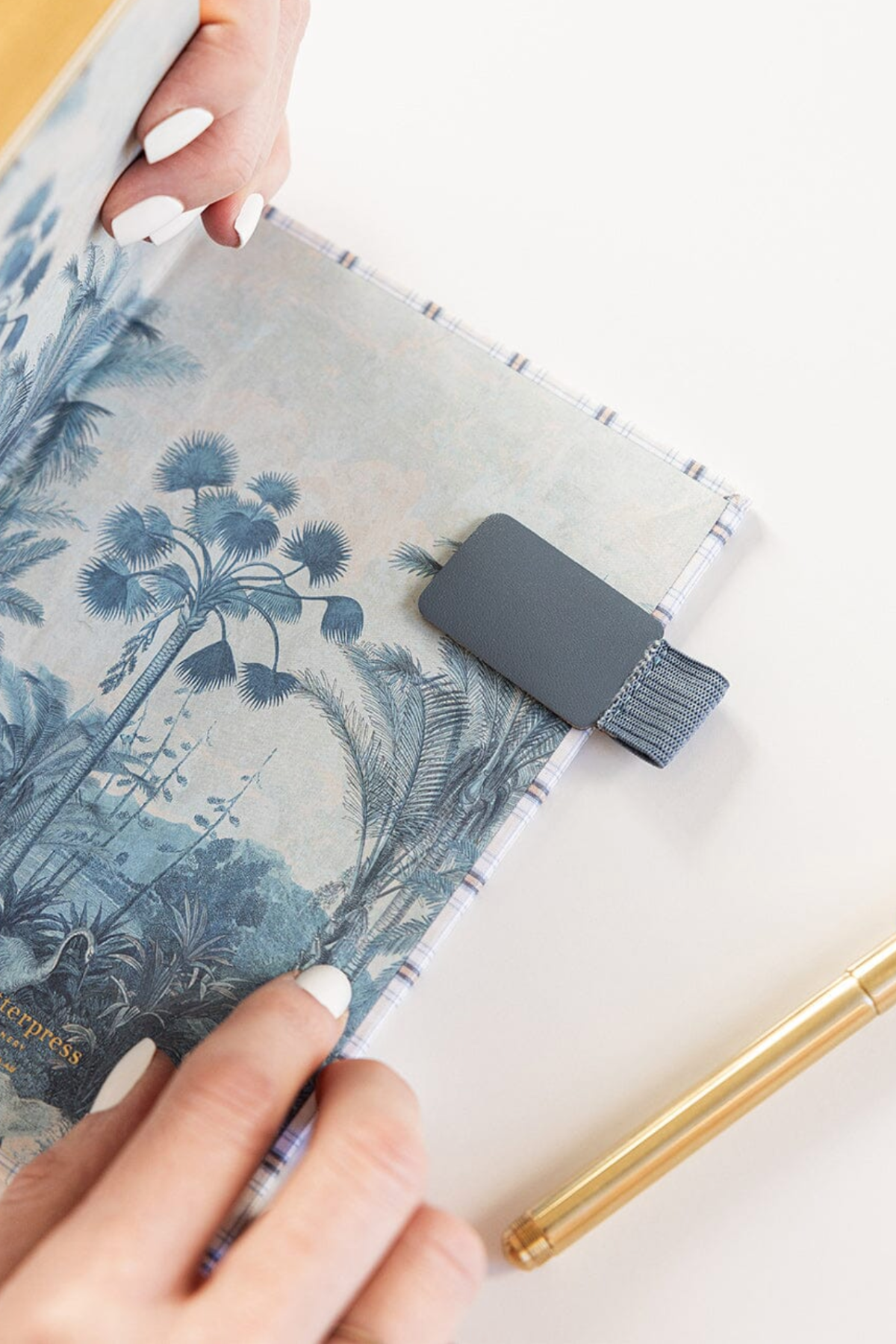 Adhesive Rectangle Pen Loop Denim Blue