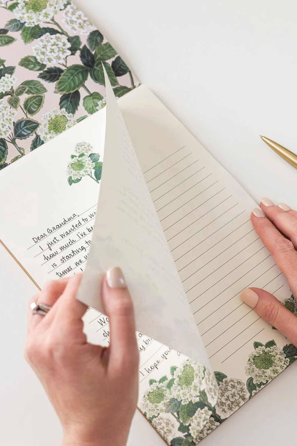 Hydrangea A4 Writing Pad