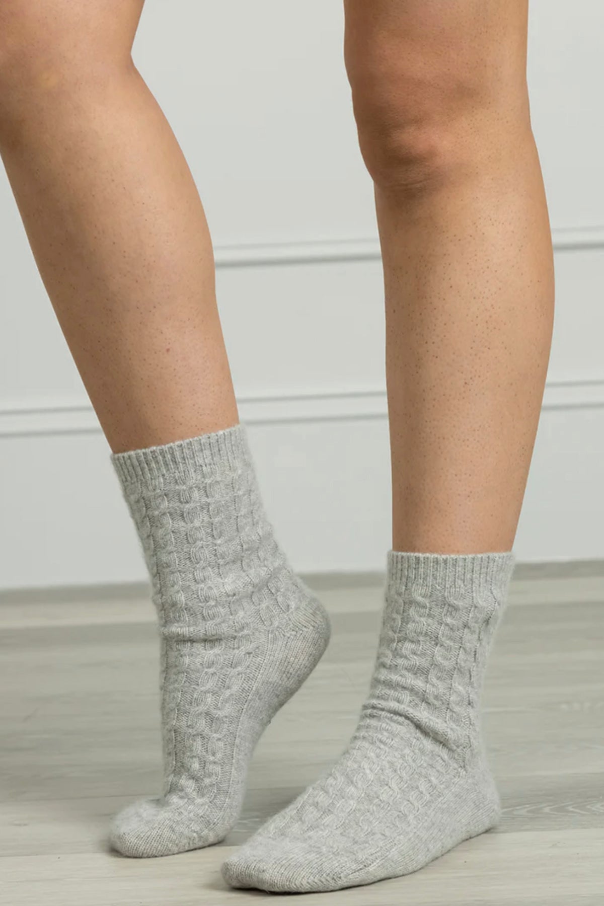 Cashmere Cable Knit Bed Socks Grey