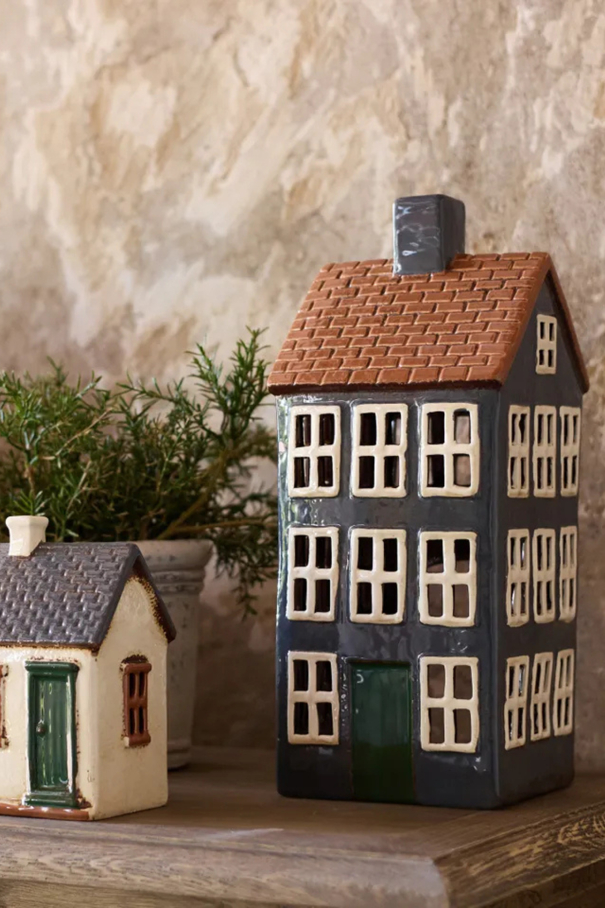Cotswolds Country Tea Light Grande Chalet