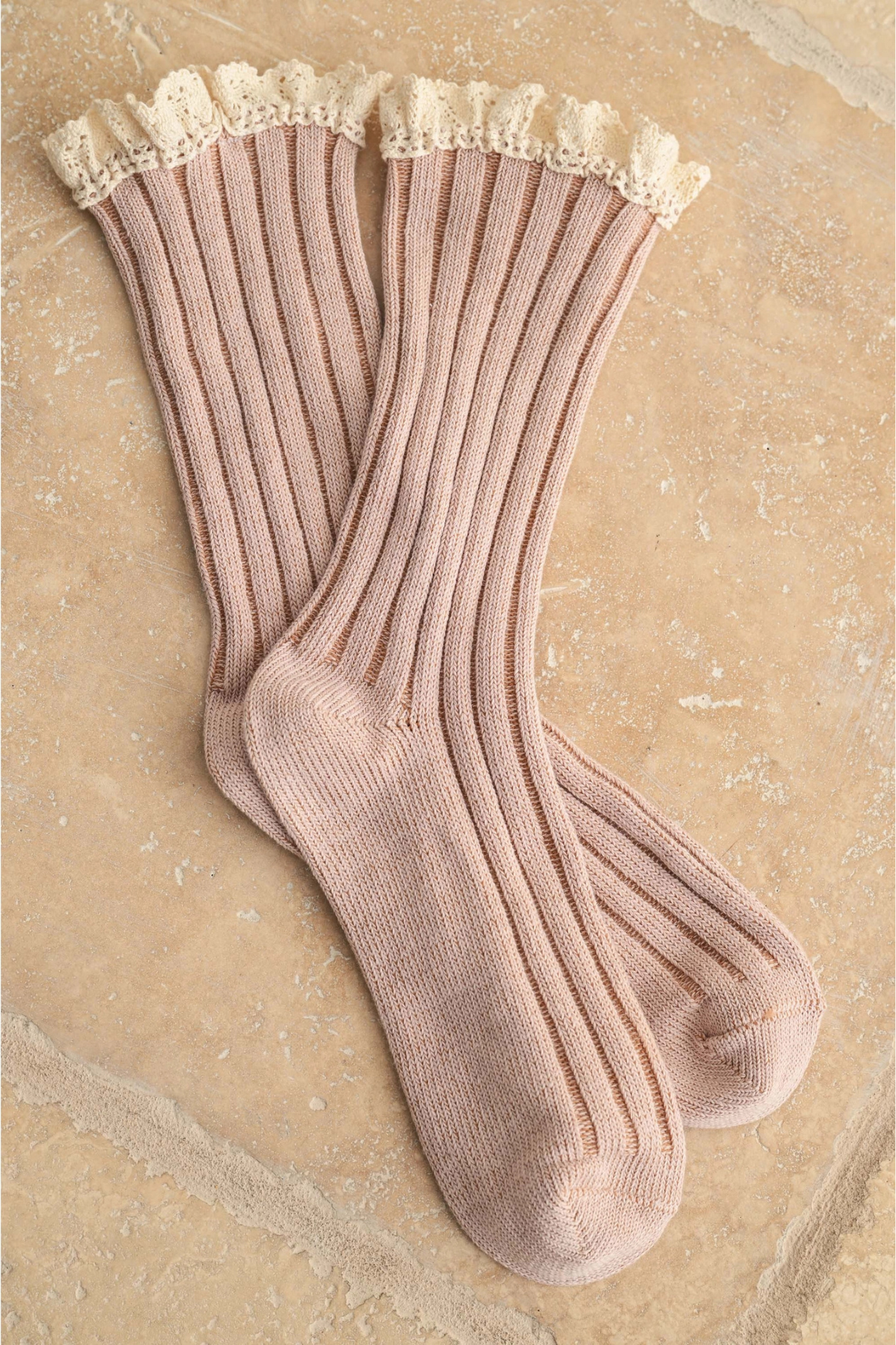 Dye & Wash Crochet Trim Socks Mauve