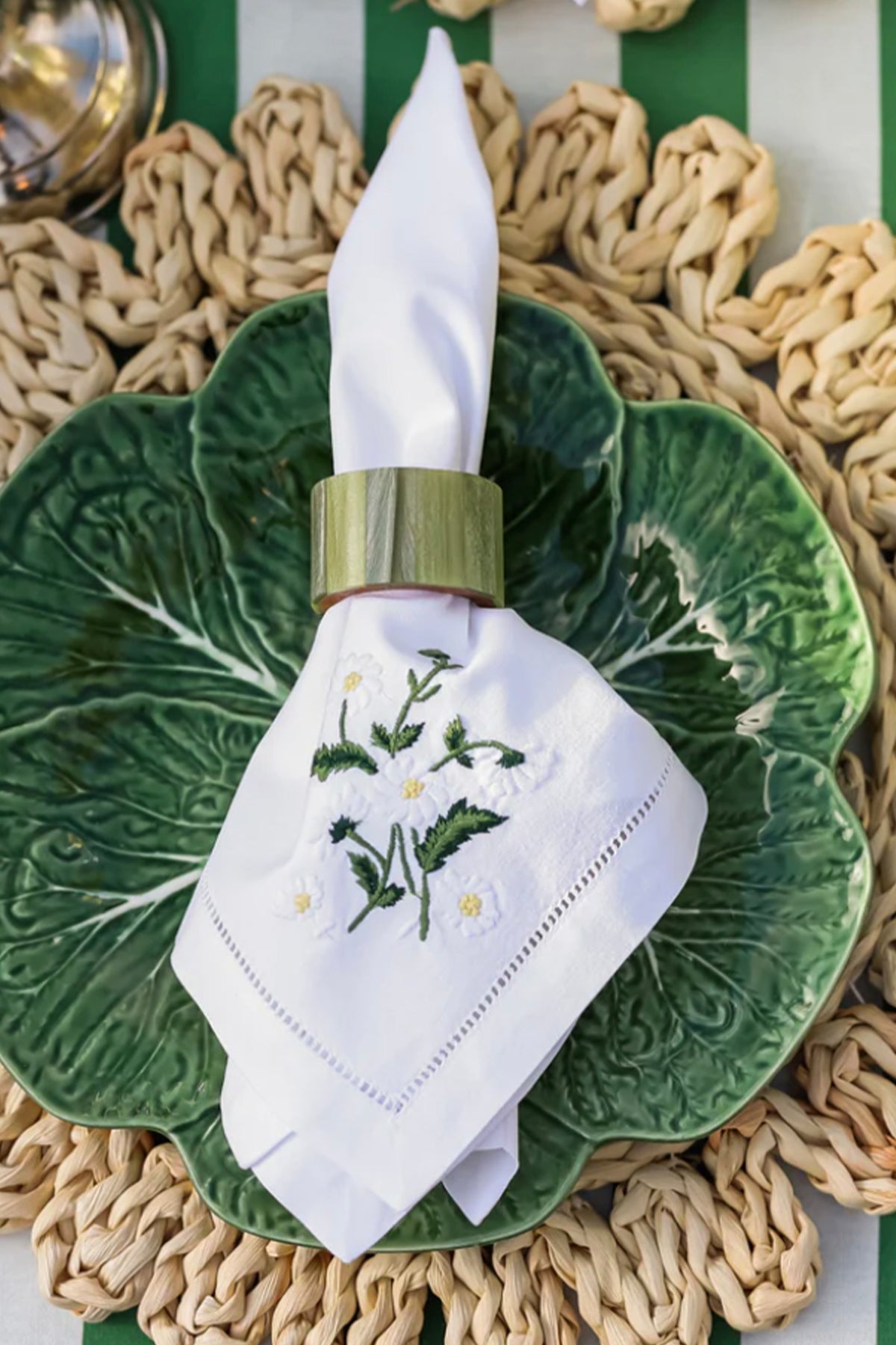 Daisy Embroidered Napkins Set of 4