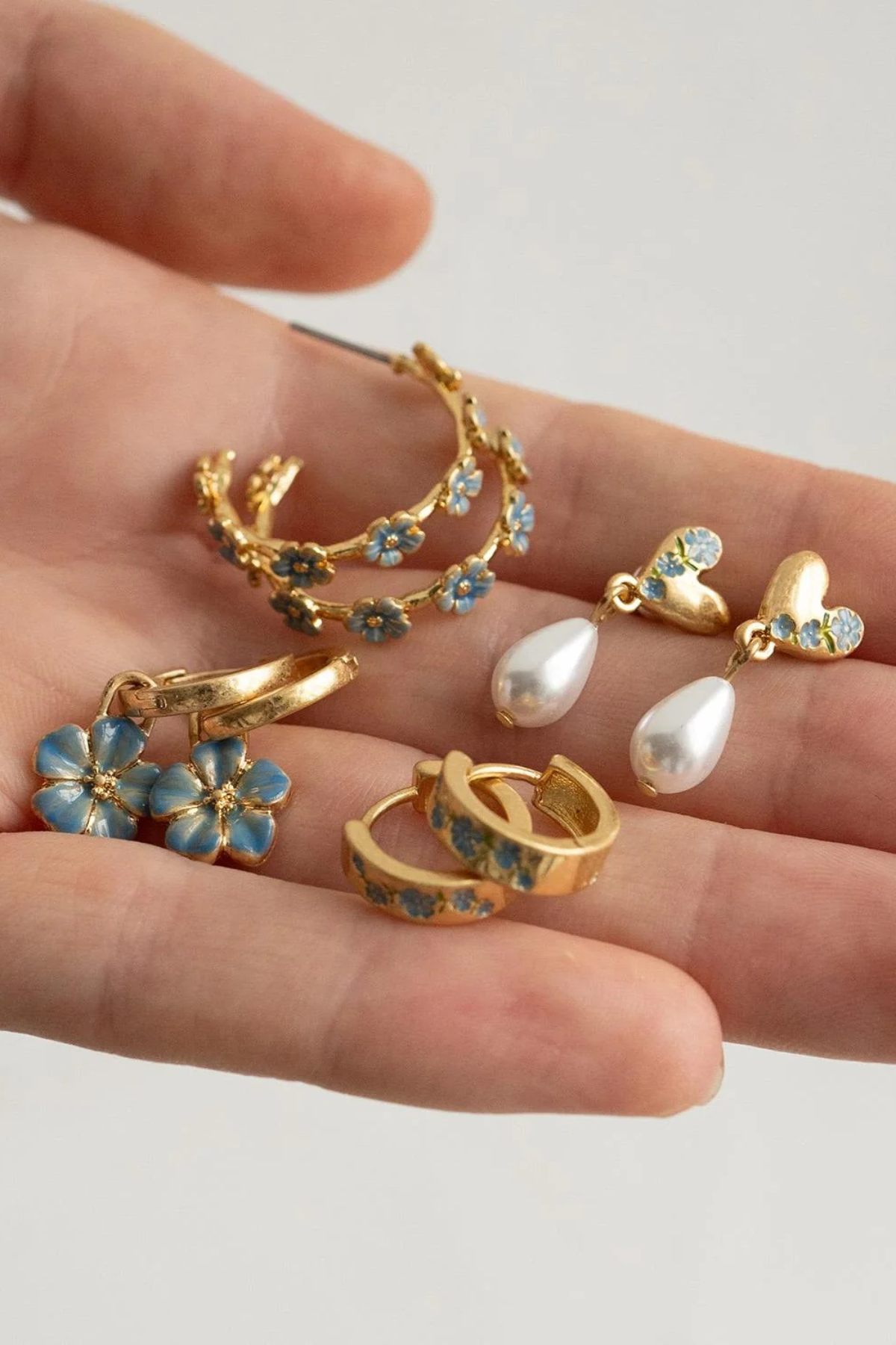 Forget Me Not Heart & Pearl Earring
