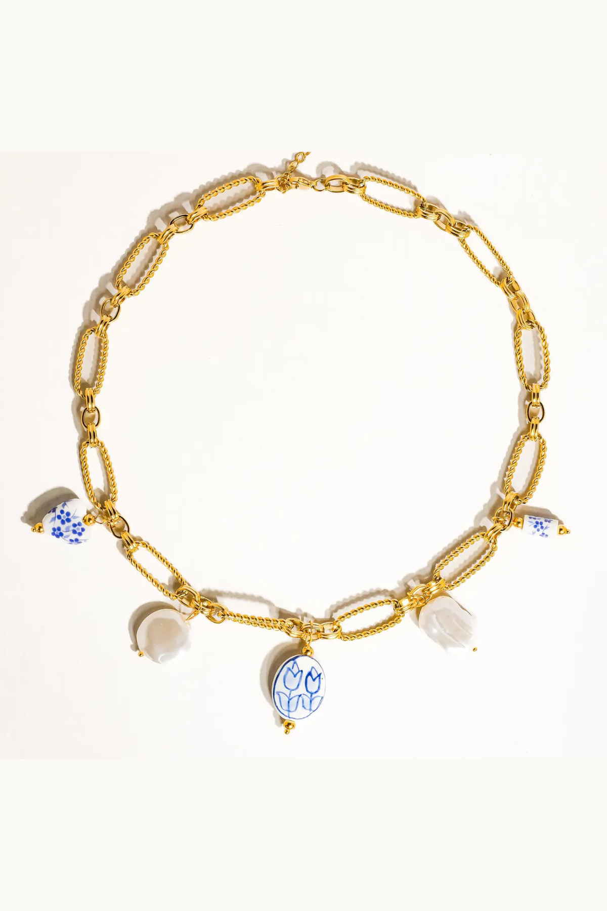 Riela Ceramic Floral Chain Necklace