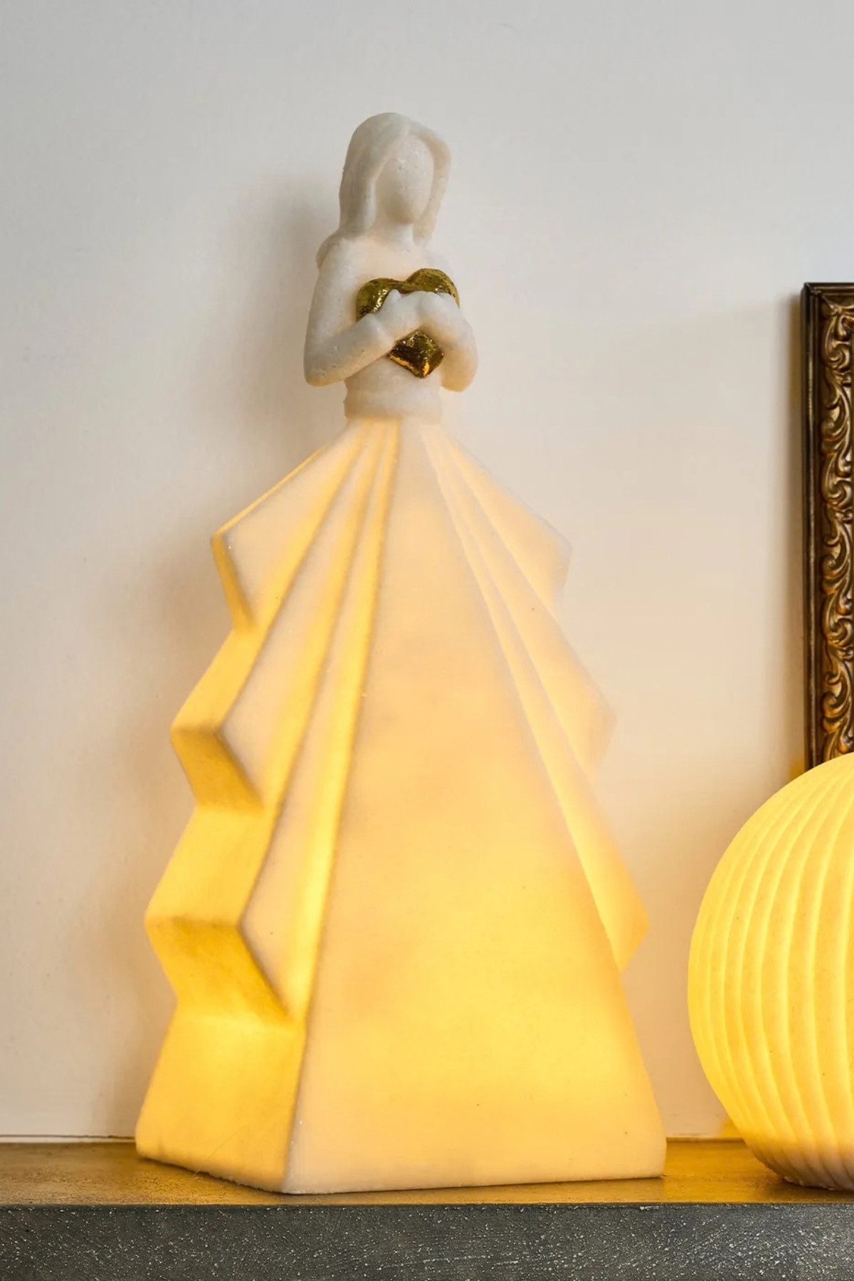 Angel With Heart Light Up