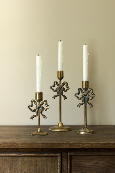 Bow Design Candleholder Large