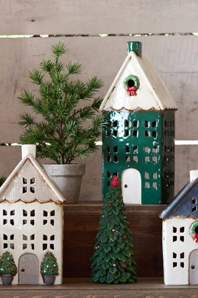 Christmas Tea Light House Green Wreath Large